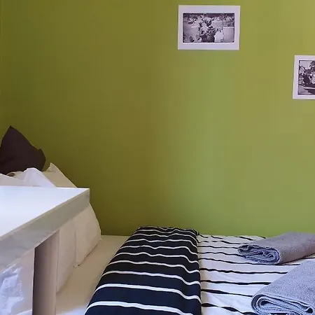 Homestay Chopin Street Private Rooms *