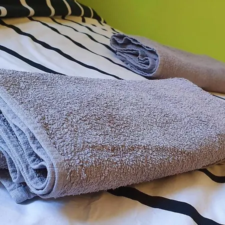Chopin Street Private Rooms Homestay